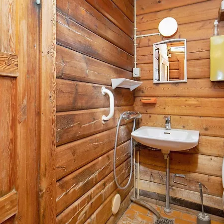 6 Person In Rudkobing Feriehus Spodsbjerg